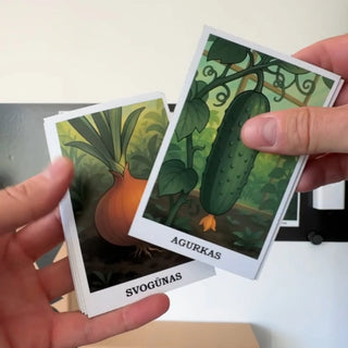 Magnetinės kortelės vaikams – 32 lietuviški vaisiai ir daržovės (7.5x12 cm)
